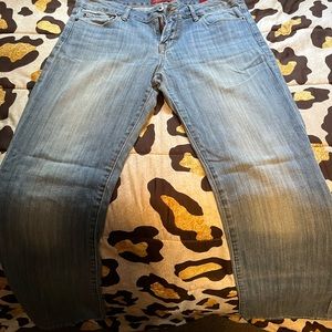 Lucky Jeans
